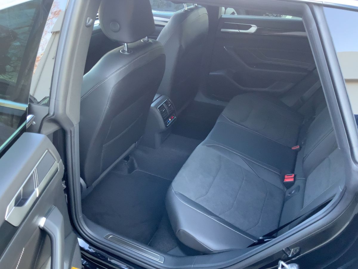 Fahrzeugabbildung Volkswagen Arteon Shooting Brake TDI R-Line AHK Navi Pano