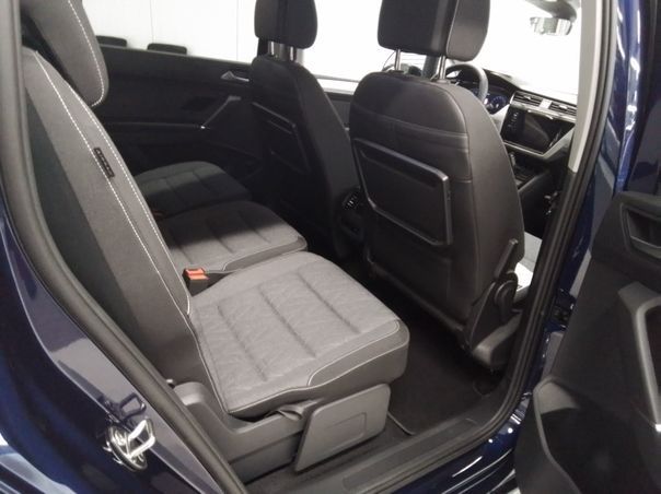 Fahrzeugabbildung Volkswagen Touran 2.0 TDI DSG Comfortline Move IQ.Light|AHK