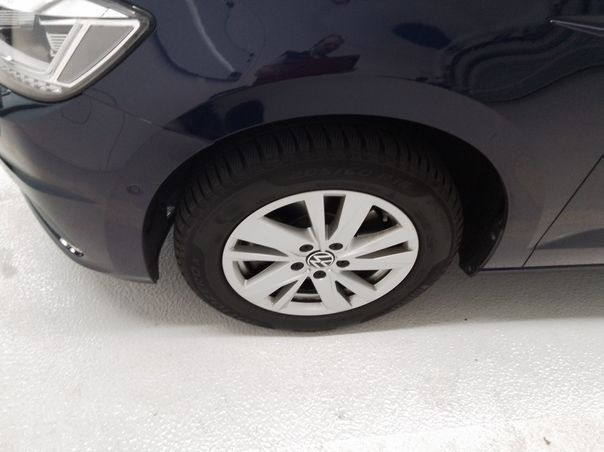 Fahrzeugabbildung Volkswagen Touran 2.0 TDI DSG Comfortline Move IQ.Light|AHK
