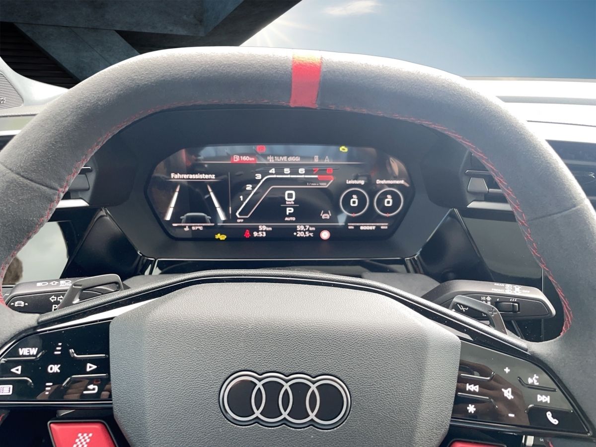 Fahrzeugabbildung Audi RS 3 Sportback quattro Matrix|Pano|280km/h