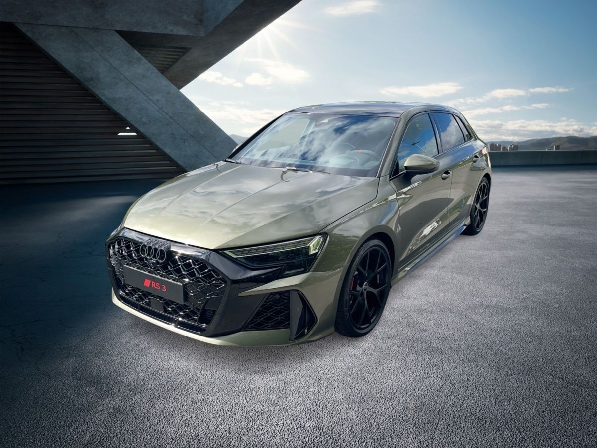 Fahrzeugabbildung Audi RS 3 Sportback quattro Matrix|Pano|280km/h