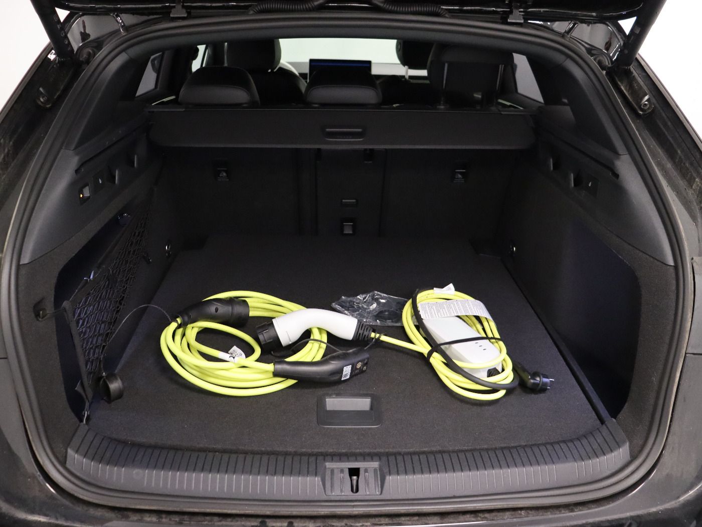 Fahrzeugabbildung Volkswagen ID.7 Tourer Pro IQ.Light|Matrix|CarPlay|h/k|AHK