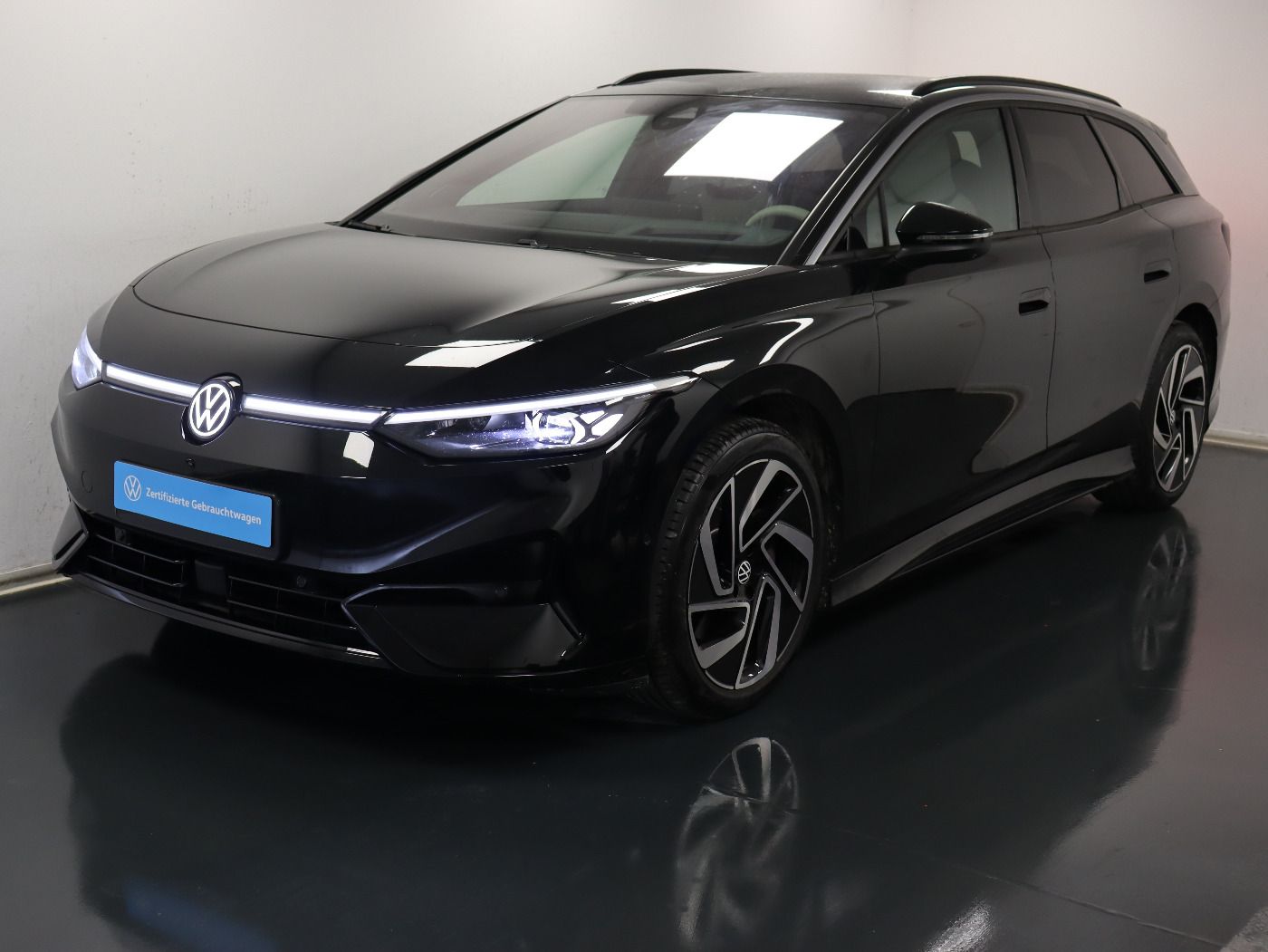 Fahrzeugabbildung Volkswagen ID.7 Tourer Pro IQ.Light|Matrix|CarPlay|h/k|AHK