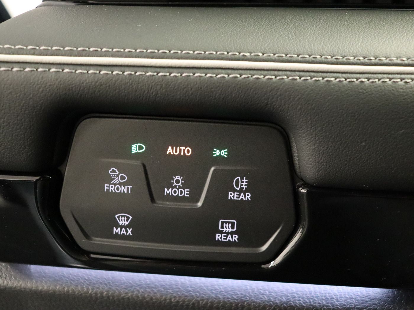 Fahrzeugabbildung Volkswagen ID.7 Tourer Pro IQ.Light|Matrix|CarPlay|h/k|AHK