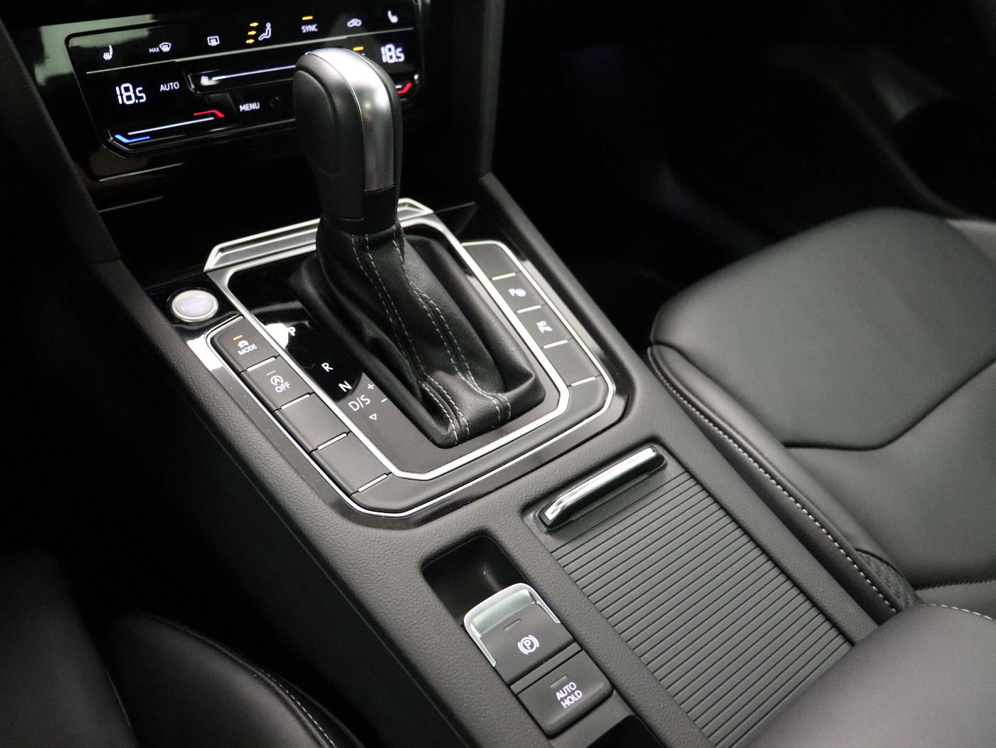 Fahrzeugabbildung Volkswagen Arteon Shooting Brake 2.0 TDI 4 Motion DSG R lin