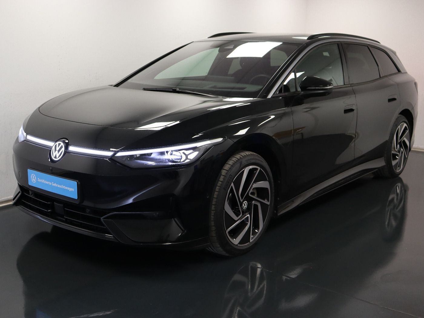 Fahrzeugabbildung Volkswagen ID.7 Tourer Pro IQ.Light|Matrix|CarPlay|h/k|AHK