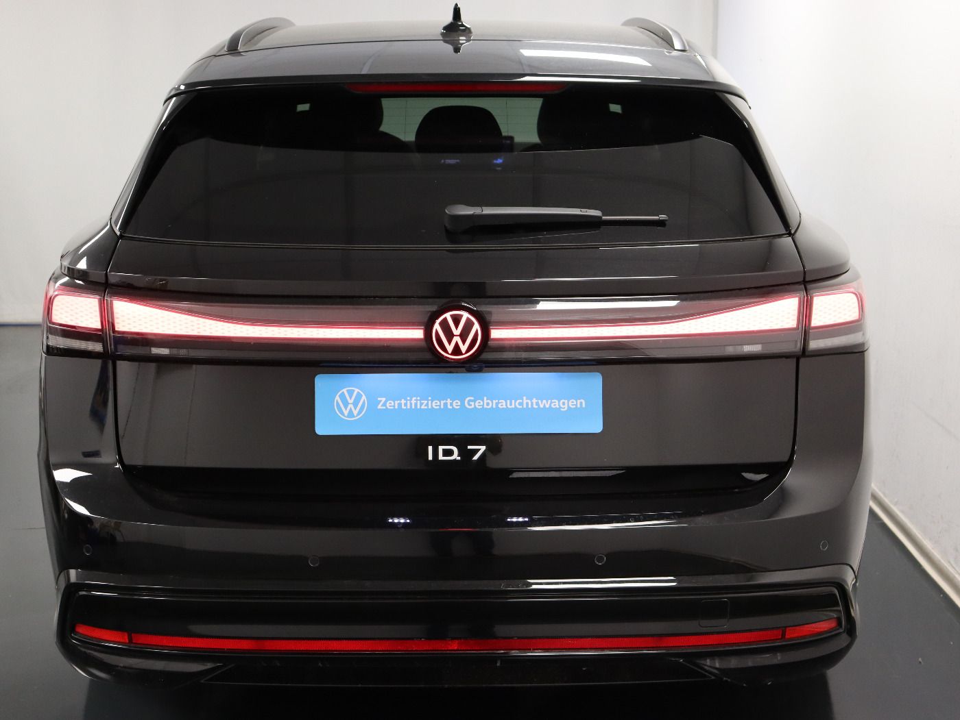 Fahrzeugabbildung Volkswagen ID.7 Tourer Pro IQ.Light|Matrix|CarPlay|h/k|AHK