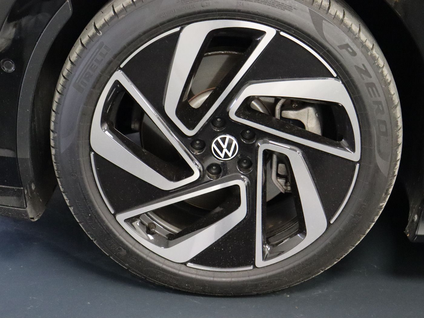 Fahrzeugabbildung Volkswagen ID.7 Tourer Pro IQ.Light|Matrix|CarPlay|h/k|AHK