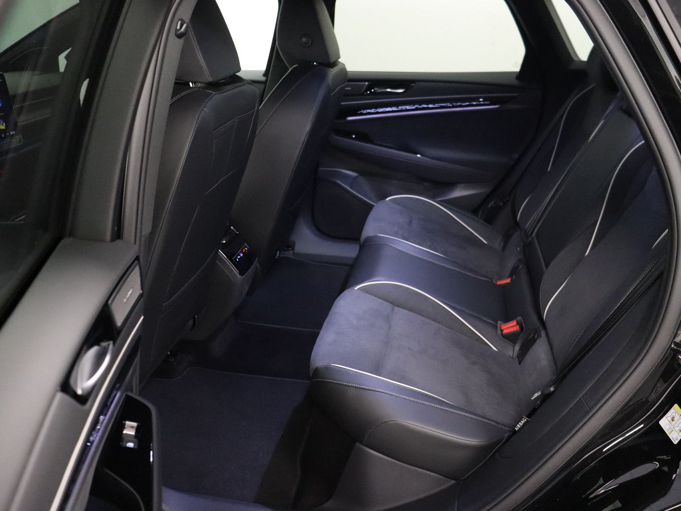 Fahrzeugabbildung Volkswagen ID.7 Tourer Pro IQ.Light|Matrix|CarPlay|h/k|AHK