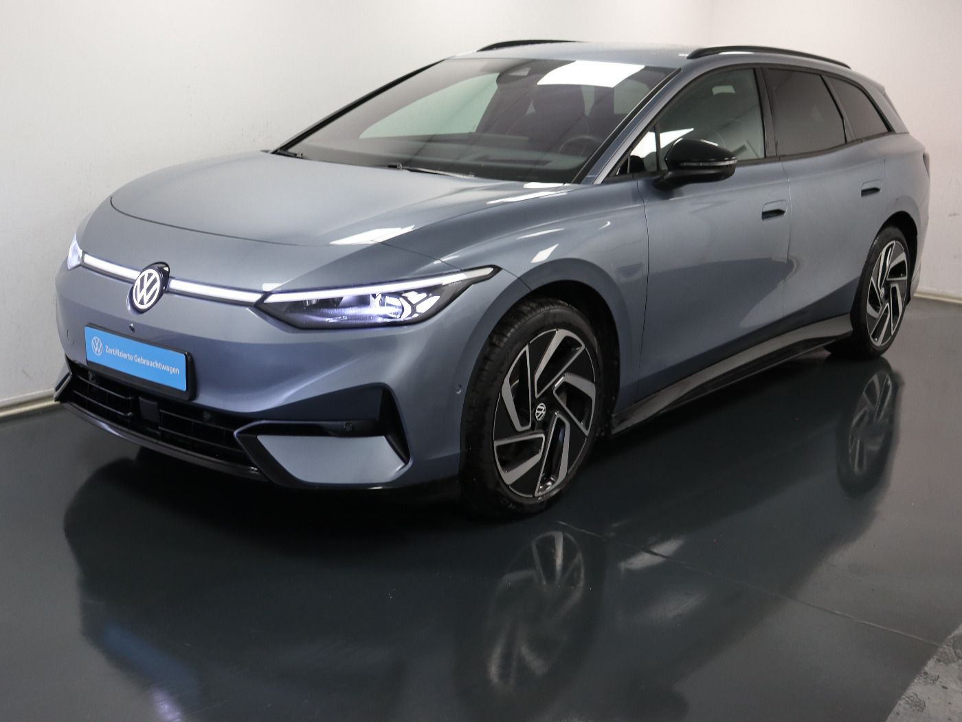 Fahrzeugabbildung Volkswagen ID.7 Tourer Pro IQ.Light|Matrix|CarPlay|h/k|AHK