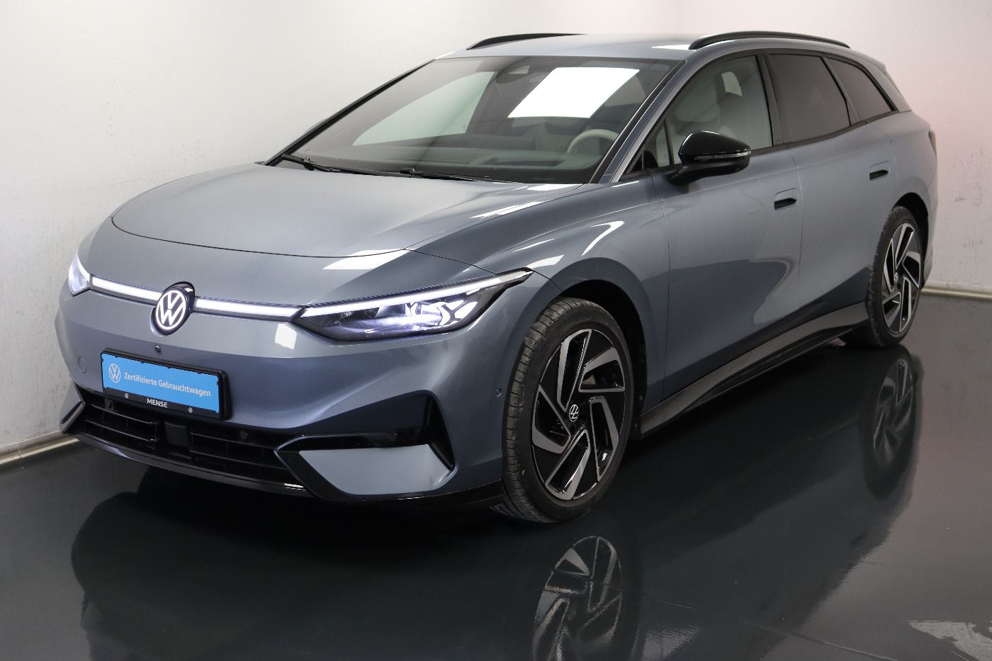 Fahrzeugabbildung Volkswagen ID.7 Tourer Pro IQ.Light|Matrix|CarPlay|h/k|AHK