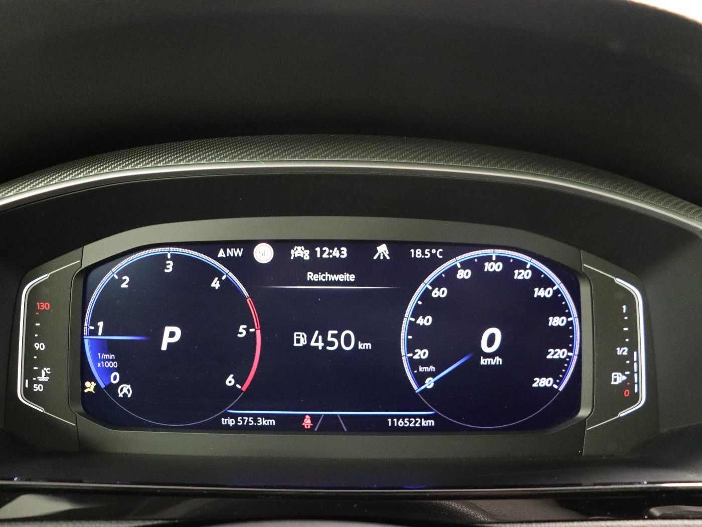 Fahrzeugabbildung Volkswagen Arteon Shooting Brake 2.0 TDI DSG R-line CarPlay