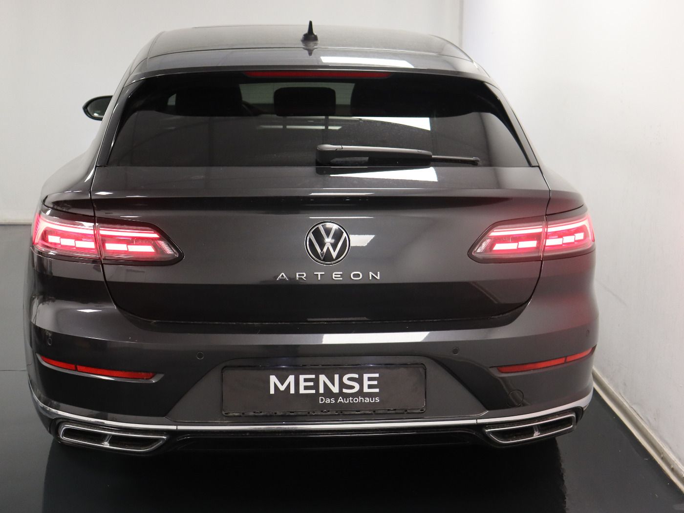 Fahrzeugabbildung Volkswagen Arteon Shooting Brake 2.0 TDI DSG R-line CarPlay