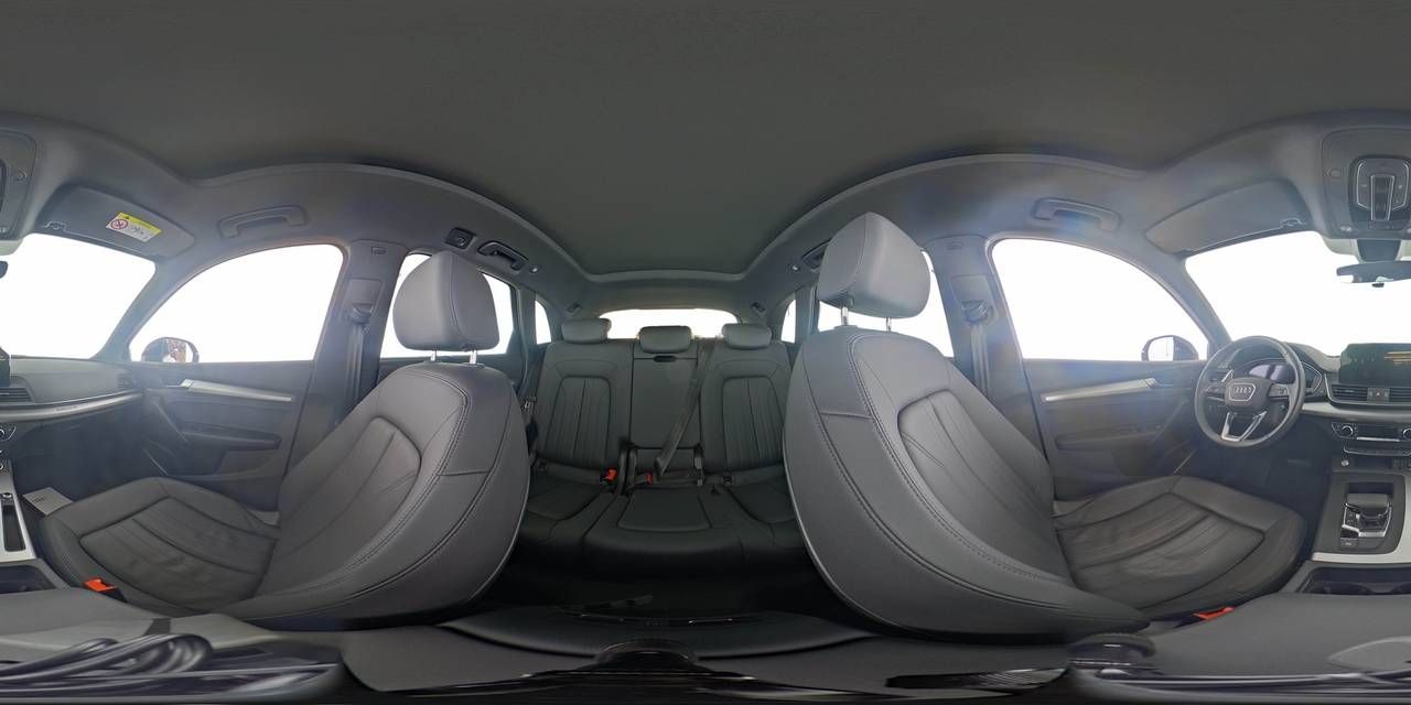 Fahrzeugabbildung Audi Q5 45 TFSI quattro S tronic advanced Matrix|AHK