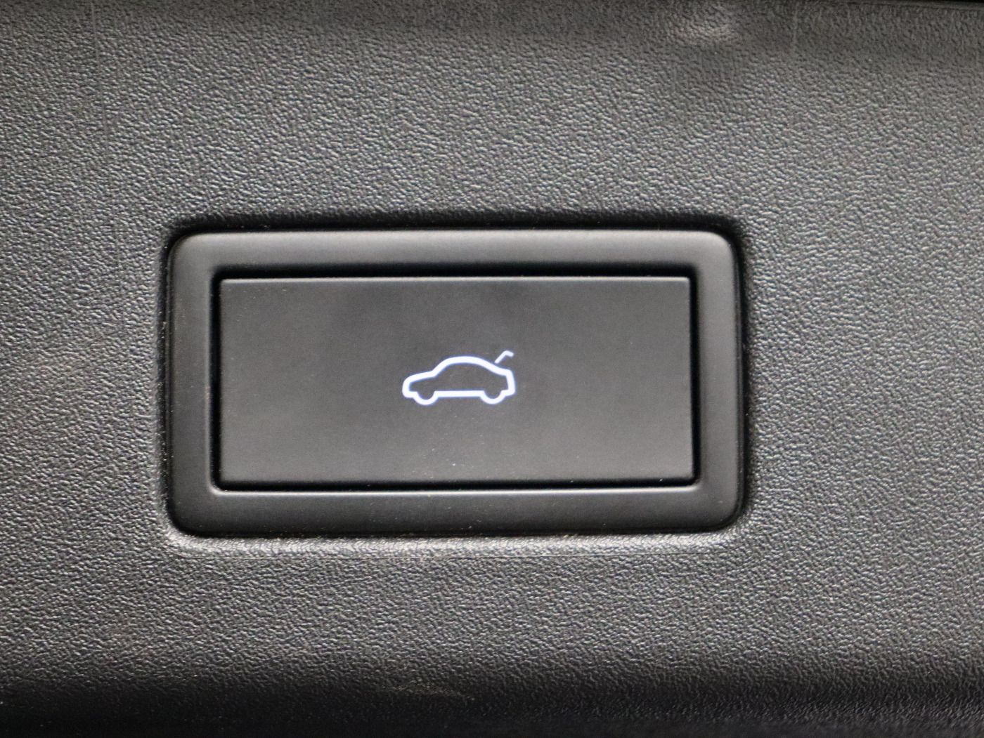 Fahrzeugabbildung Volkswagen ID.4 Pro CarPlay|AHK|ACC|LED|Navi|Akustikglas|LM