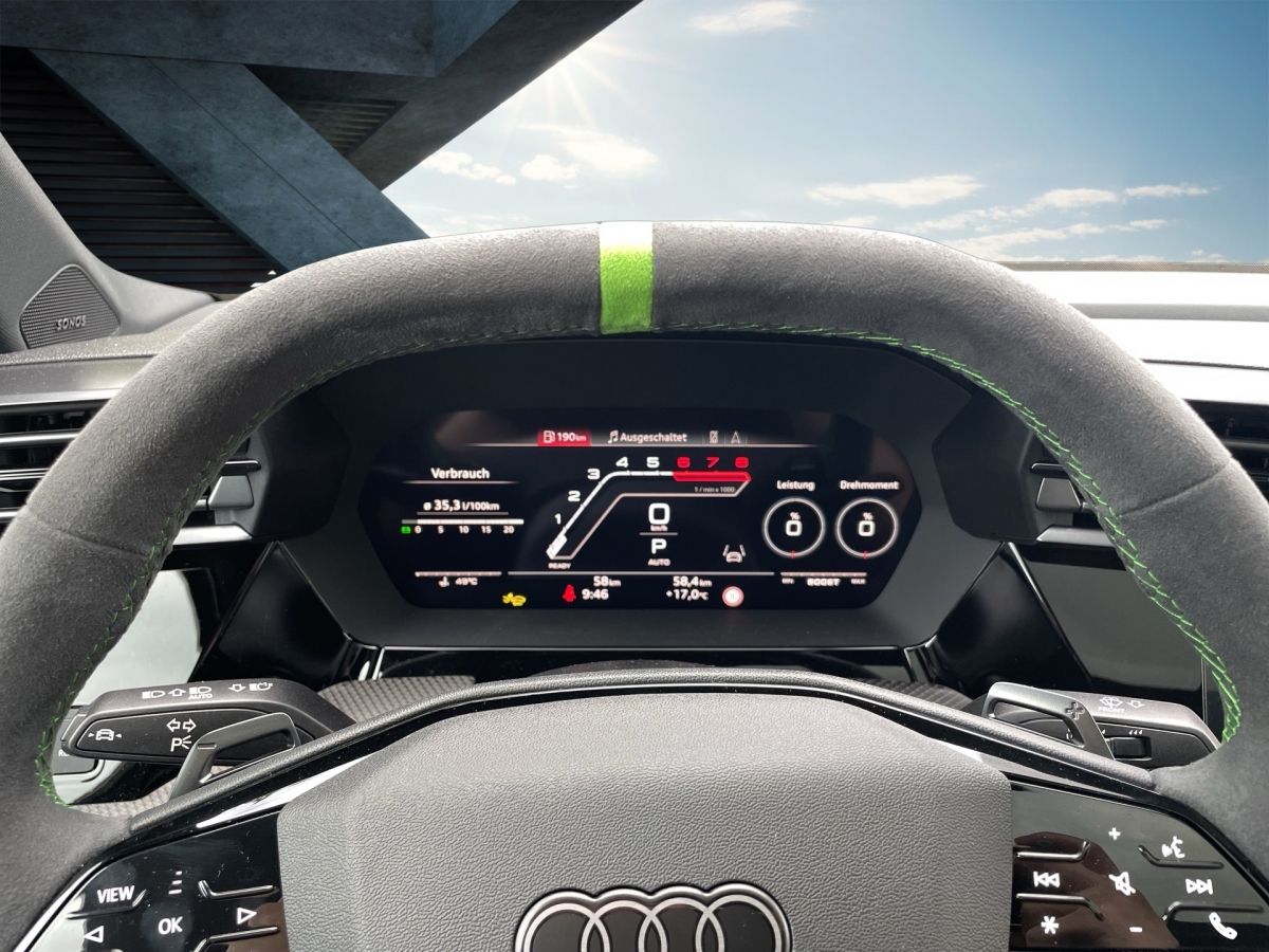 Fahrzeugabbildung Audi RS 3 Limousine 294 kW S tronic Matrix|Sonos|HUD