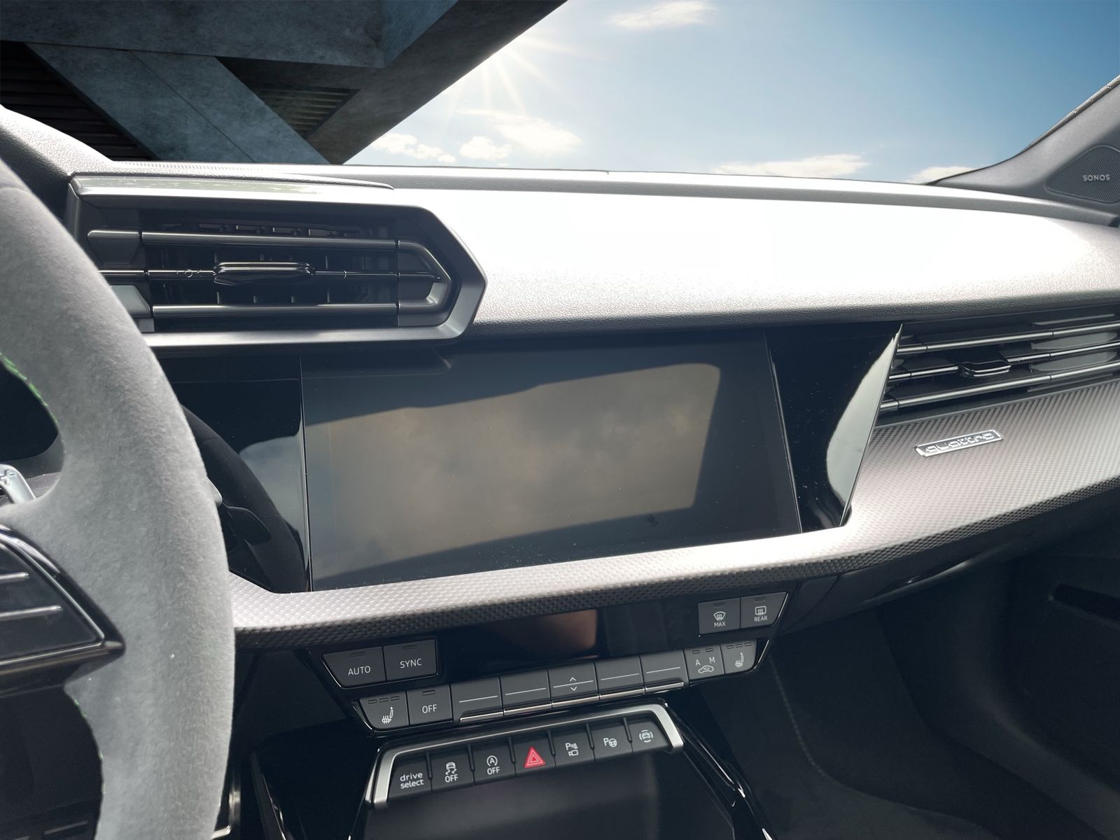 Fahrzeugabbildung Audi RS 3 Limousine 294 kW S tronic Matrix|Sonos|HUD