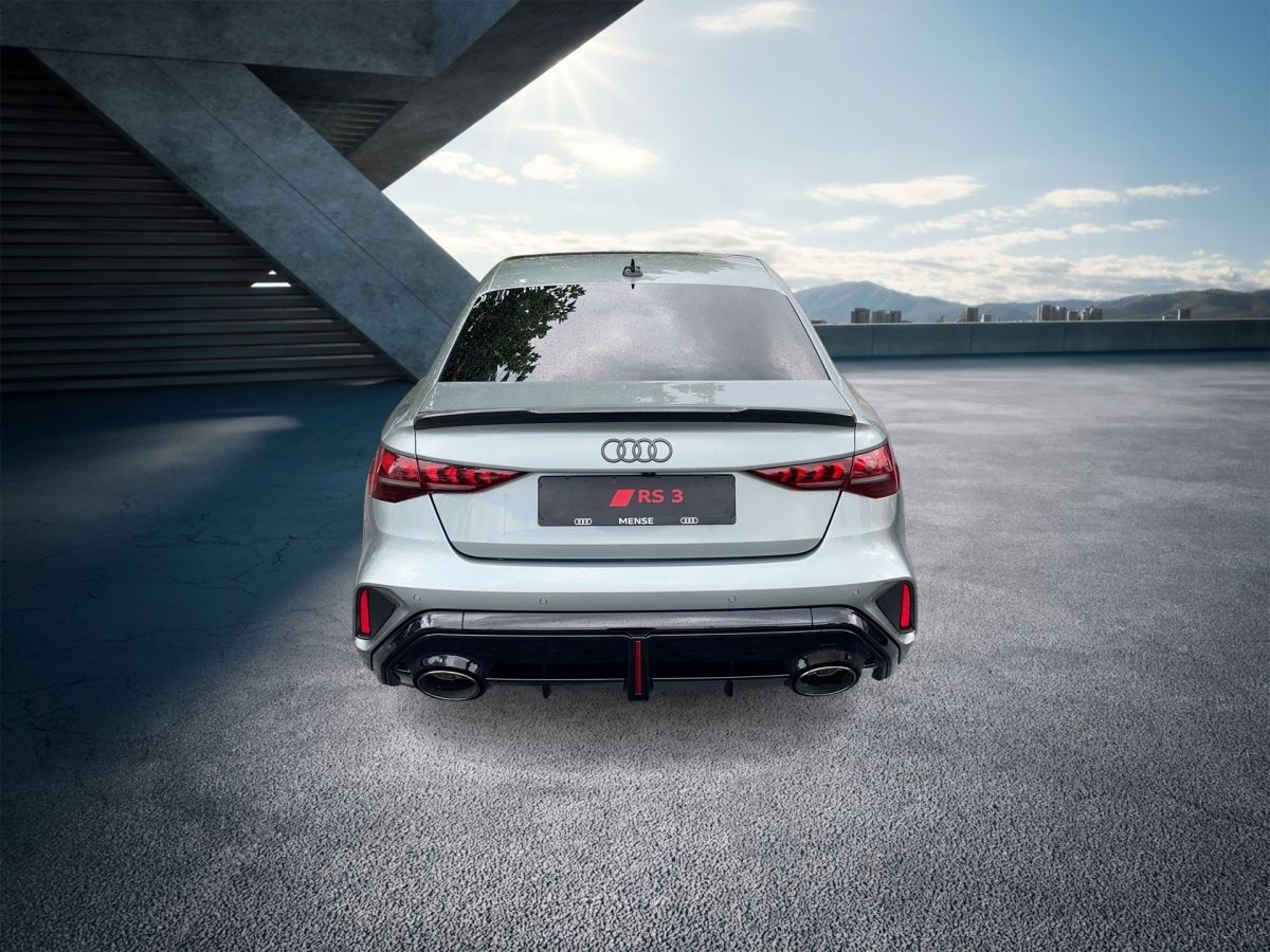 Fahrzeugabbildung Audi RS 3 Limousine 294 kW S tronic Matrix|Sonos|HUD