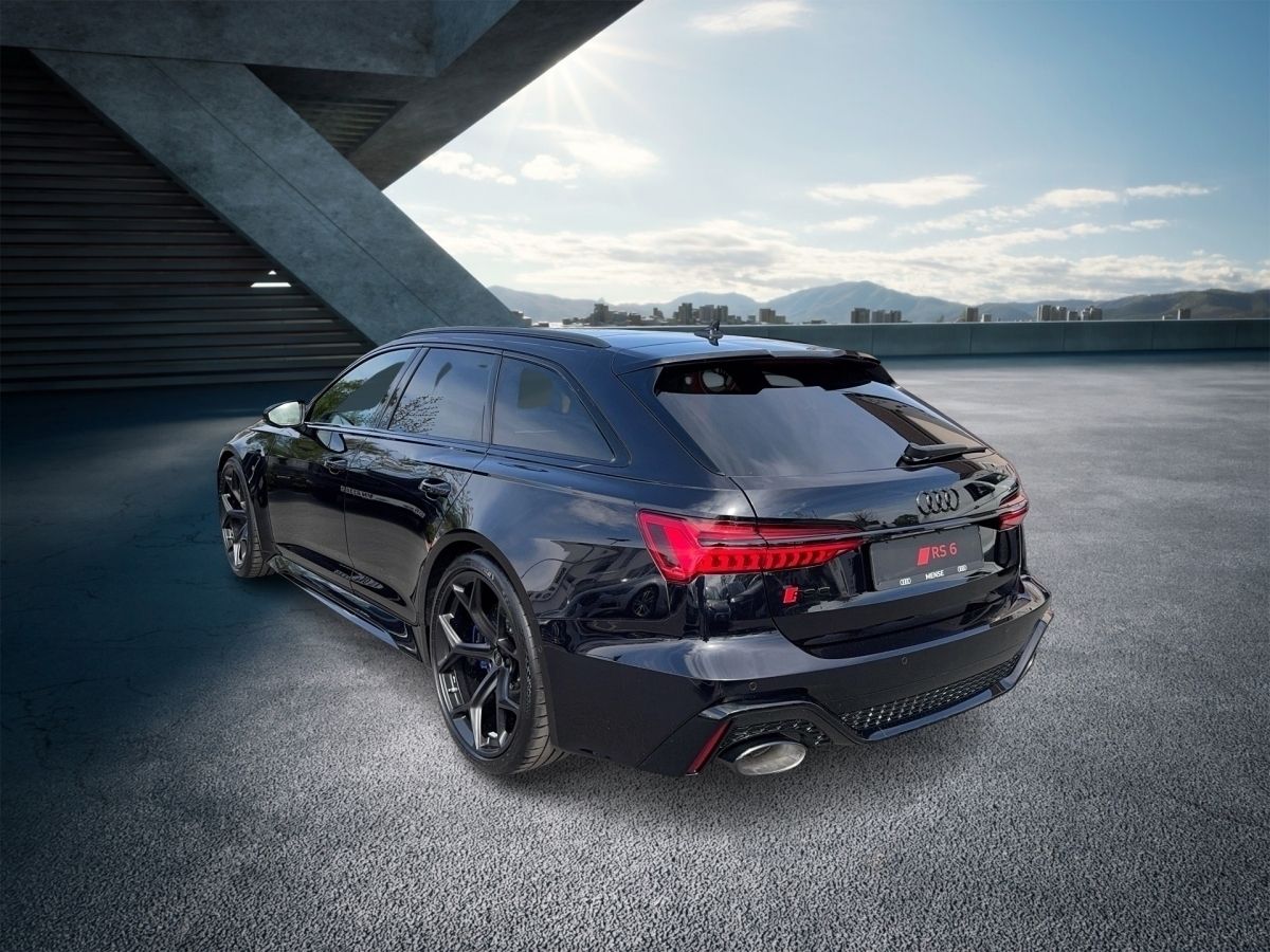 Fahrzeugabbildung Audi RS6 Avant performance Dynamik+|Schalensitze