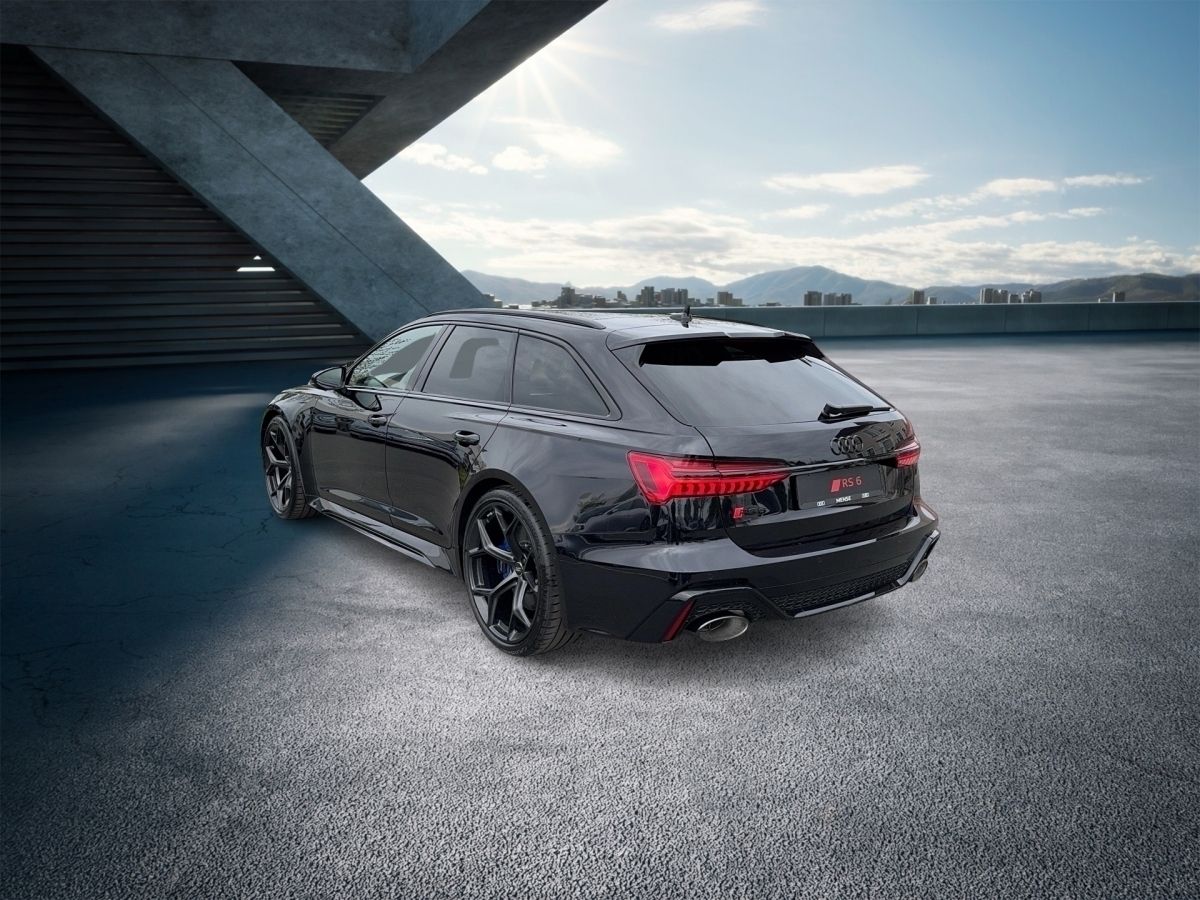 Fahrzeugabbildung Audi RS6 Avant performance |Luft