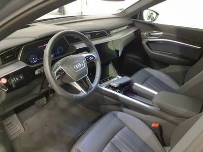 Fahrzeugabbildung Audi Q8 e-tron 55 quattro advanced Matrix|AHK|HUD|LM