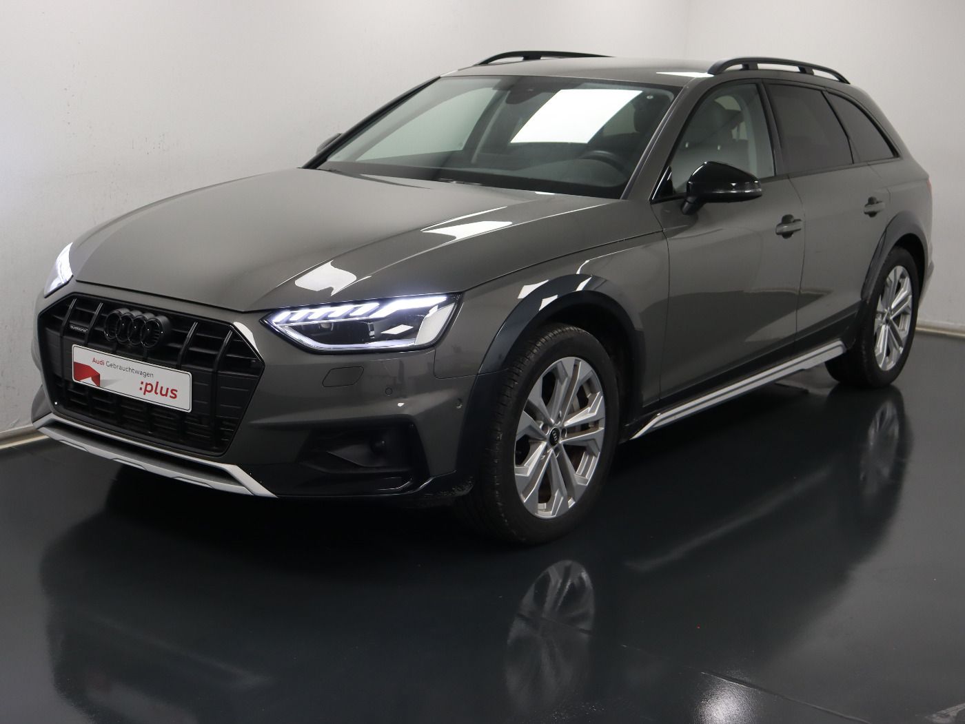 Fahrzeugabbildung Audi A4 allroad 45 TFSI quattro S tronic AHK|4xSHZG