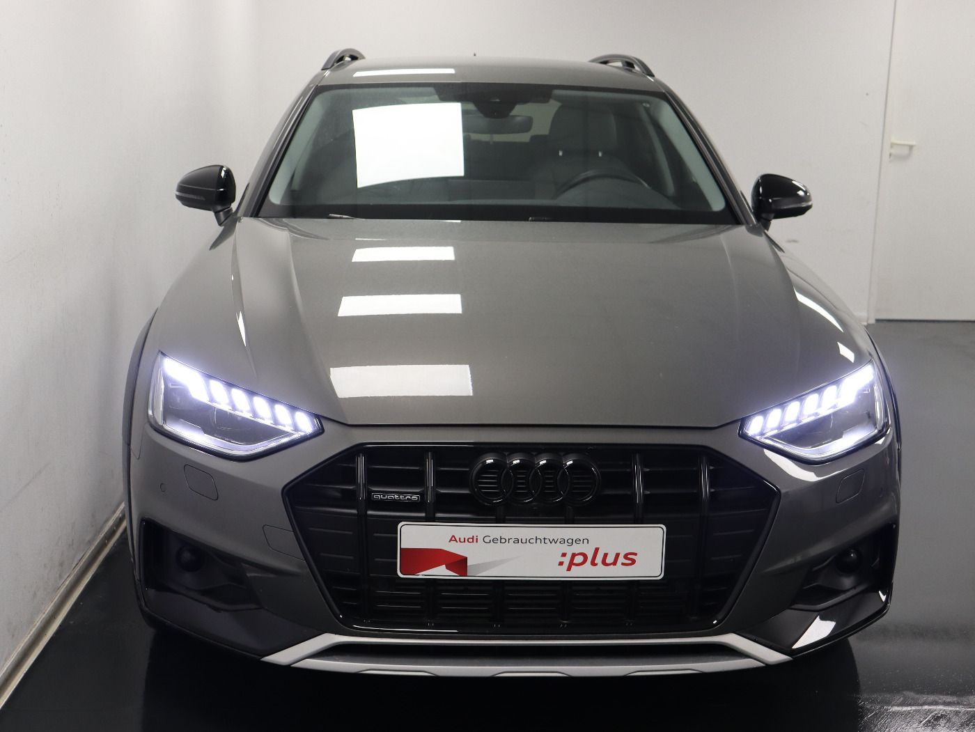 Fahrzeugabbildung Audi A4 allroad 45 TFSI quattro S tronic AHK|4xSHZG