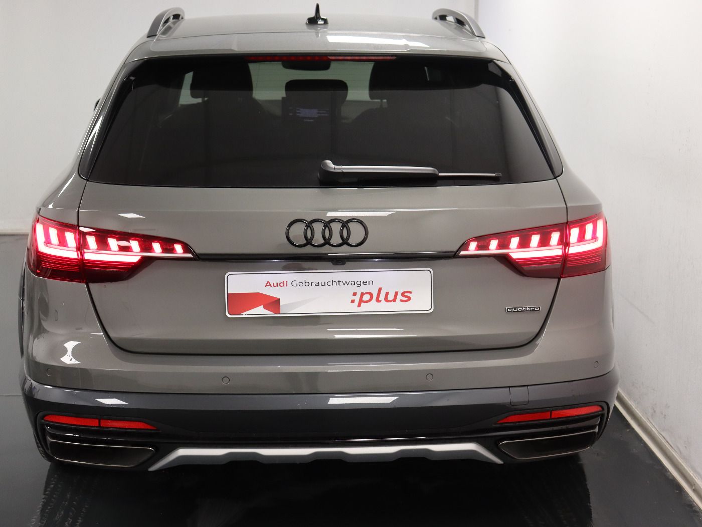 Fahrzeugabbildung Audi A4 allroad 45 TFSI quattro S tronic AHK|4xSHZG