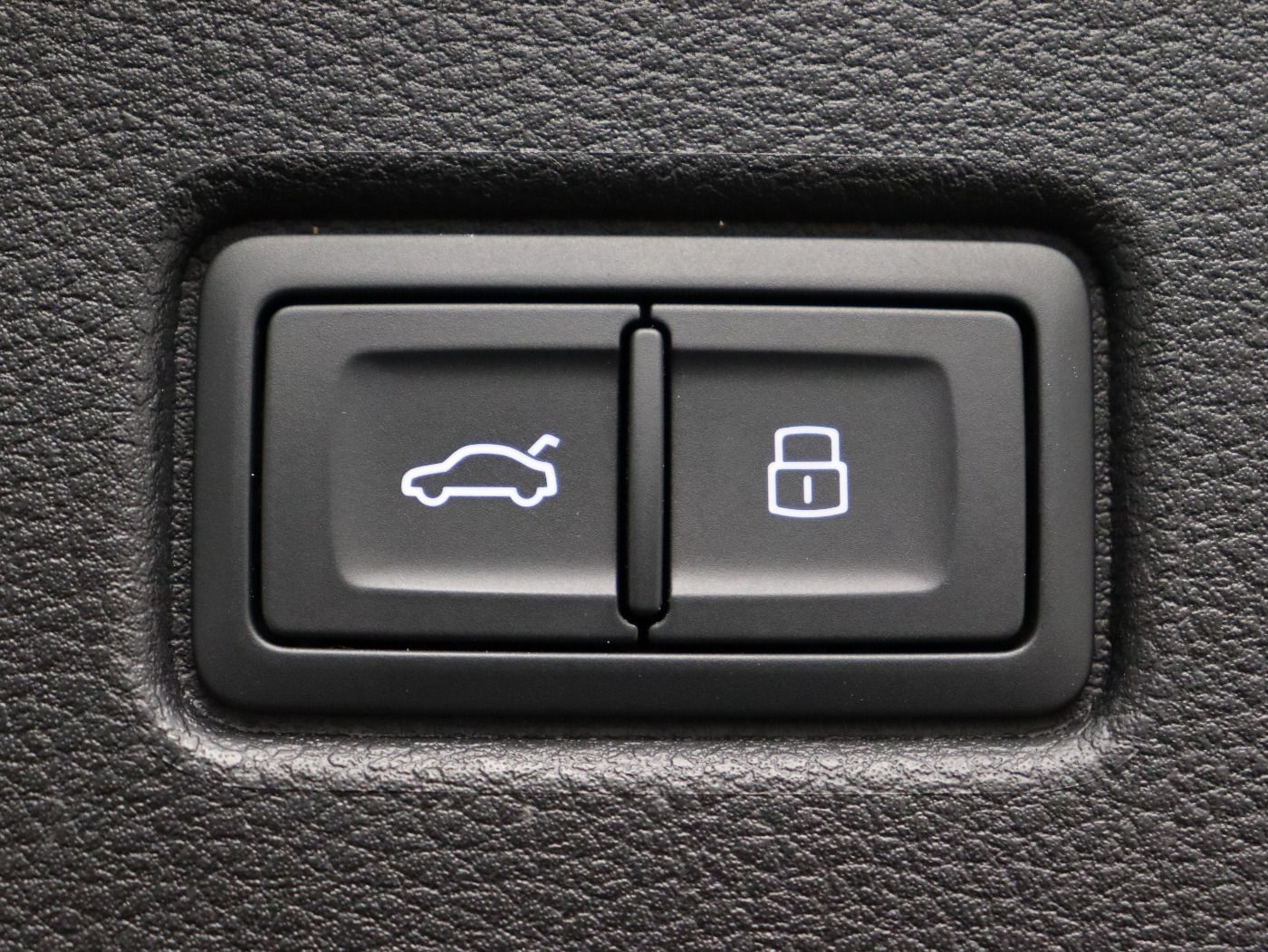 Fahrzeugabbildung Audi Q5 Sportback 45 TFSI quattro S tronic S line AHK