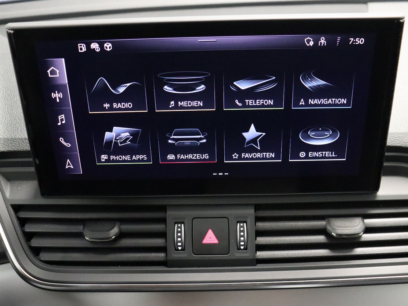 Fahrzeugabbildung Audi Q5 Sportback 45 TFSI quattro S tronic S line AHK