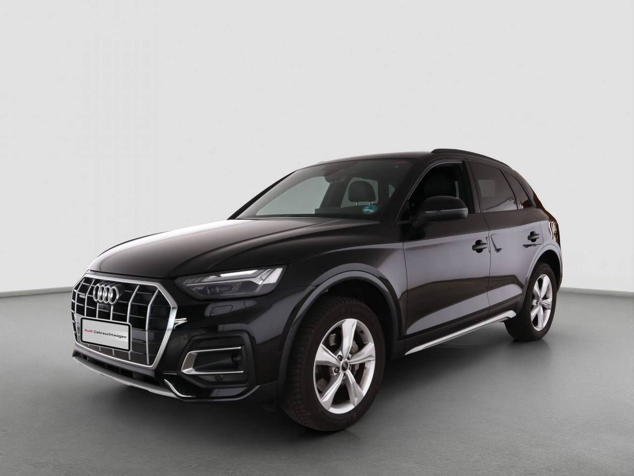 Fahrzeugabbildung Audi Q5 45 TFSI quattro S tronic S line Matrix|AHK|LM