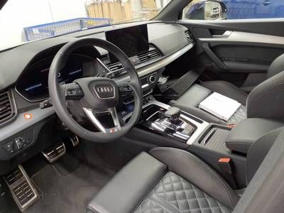 Fahrzeugabbildung Audi Q5 45 TFSI quattro S tronic S line Matrix|AHK|LM