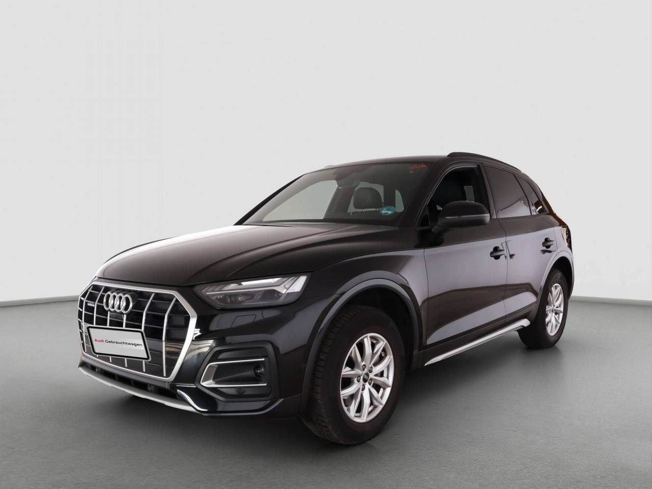 Fahrzeugabbildung Audi Q5 45 TFSI quattro S tronic S-Line Matrix|AHK|LM