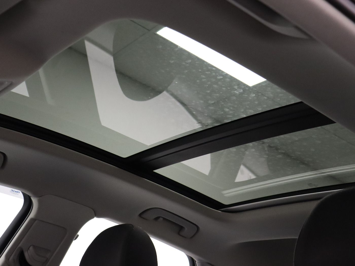 Fahrzeugabbildung Audi Q3 2.0 TDI quattro S tronic Pano|Navi|Xenon|PDC