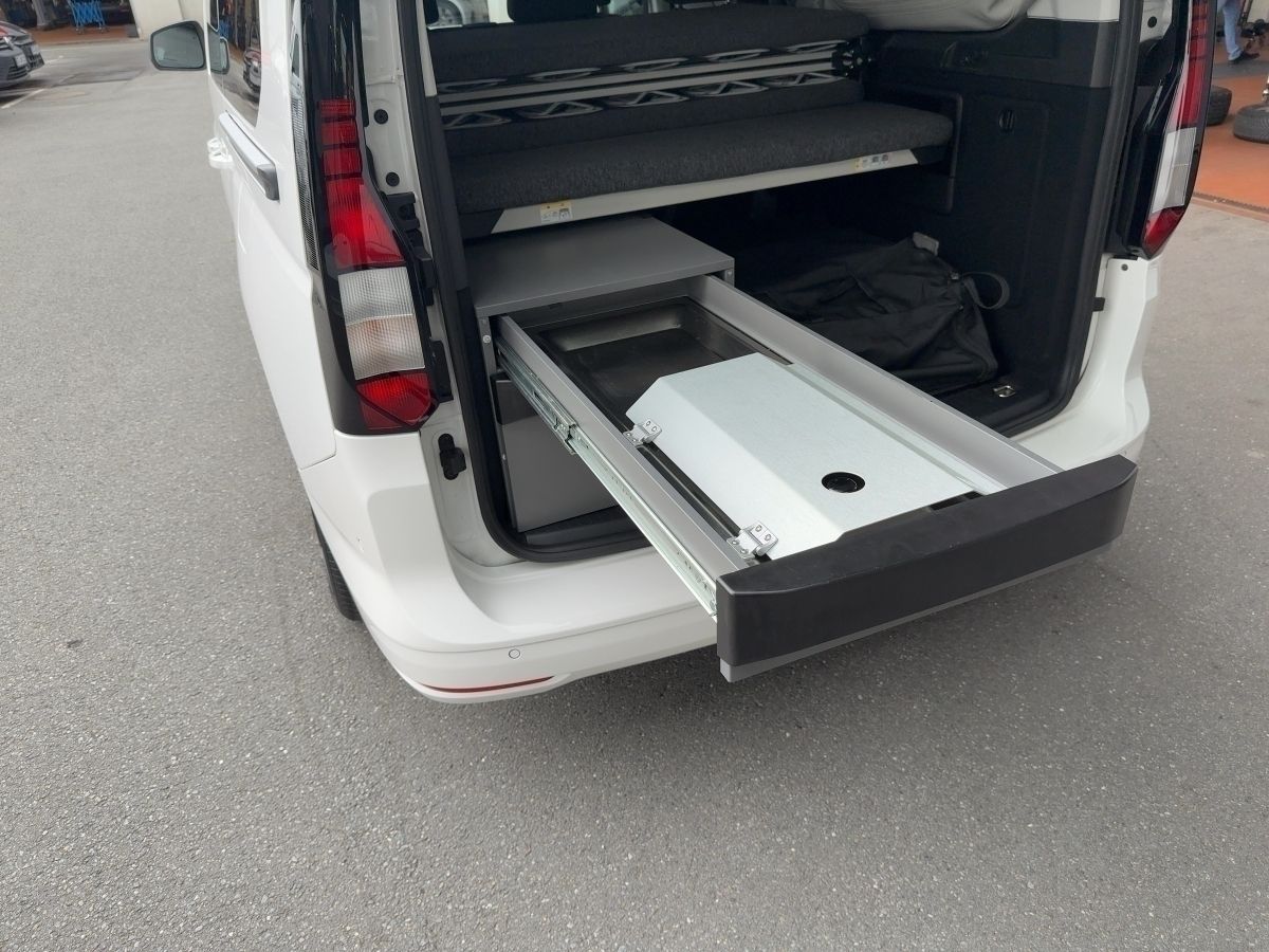 Fahrzeugabbildung Volkswagen Caddy Maxi California 1.5 TSI CarPlay|Pano|ACC