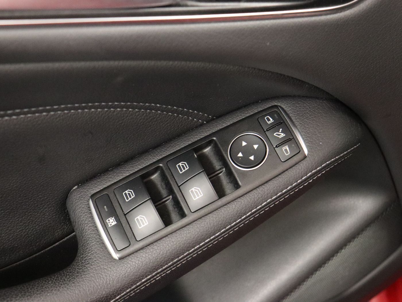 Fahrzeugabbildung Mercedes-Benz B 250 Style LED|Navi|Facelift|Fernlichtass.|PDC
