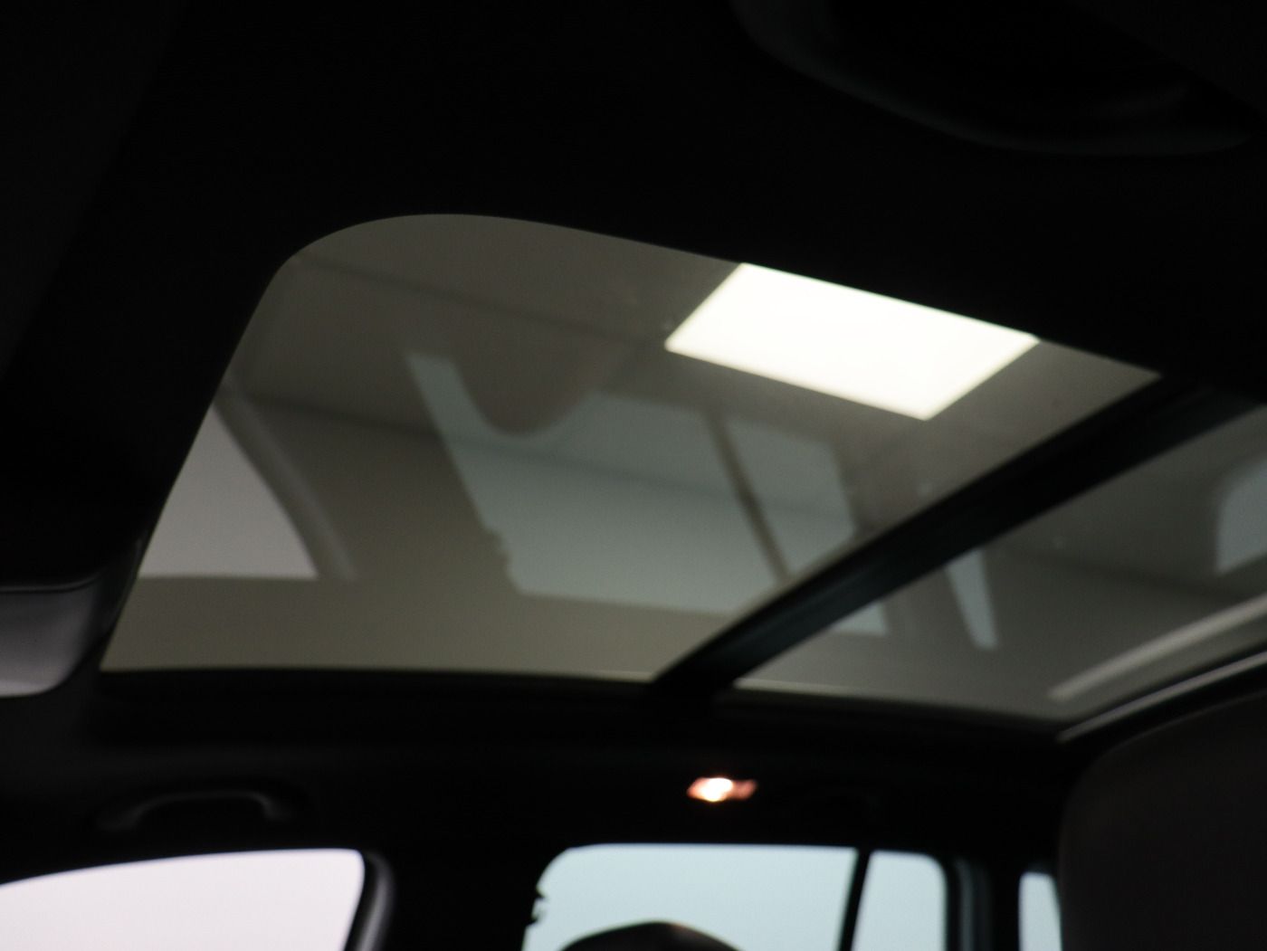 Fahrzeugabbildung Volkswagen Tiguan 2.0 TDI BMT 4Motion Sport & Style AHK|SD