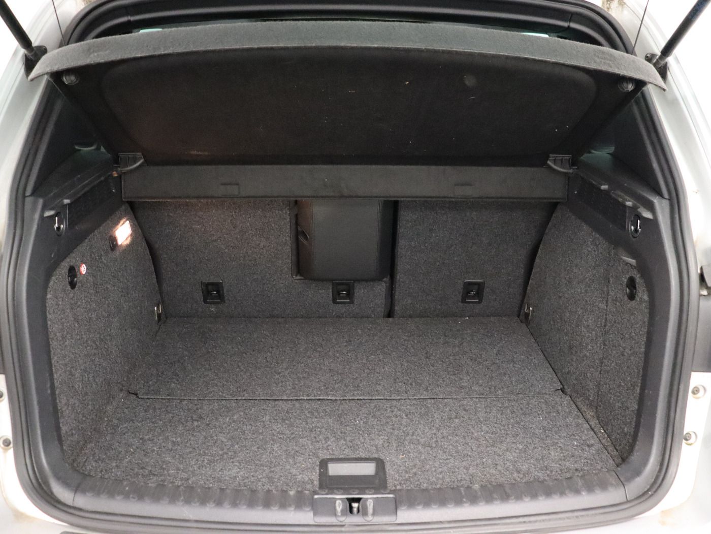 Fahrzeugabbildung Volkswagen Tiguan 2.0 TDI BMT 4Motion Sport & Style AHK|SD