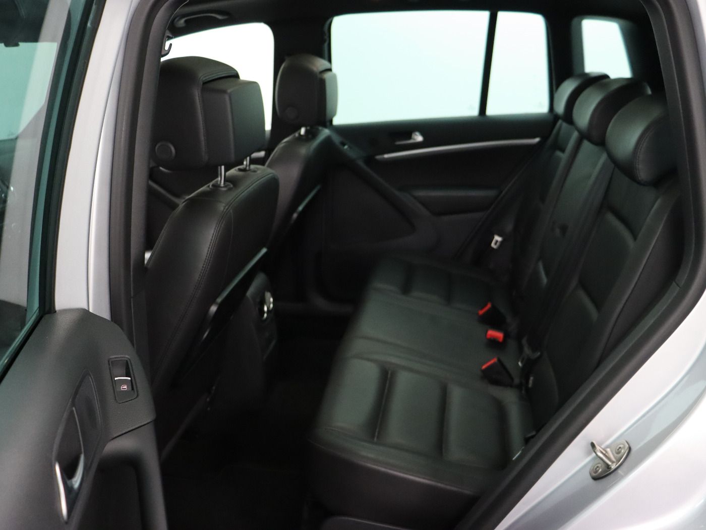 Fahrzeugabbildung Volkswagen Tiguan 2.0 TDI BMT 4Motion Sport & Style AHK|SD