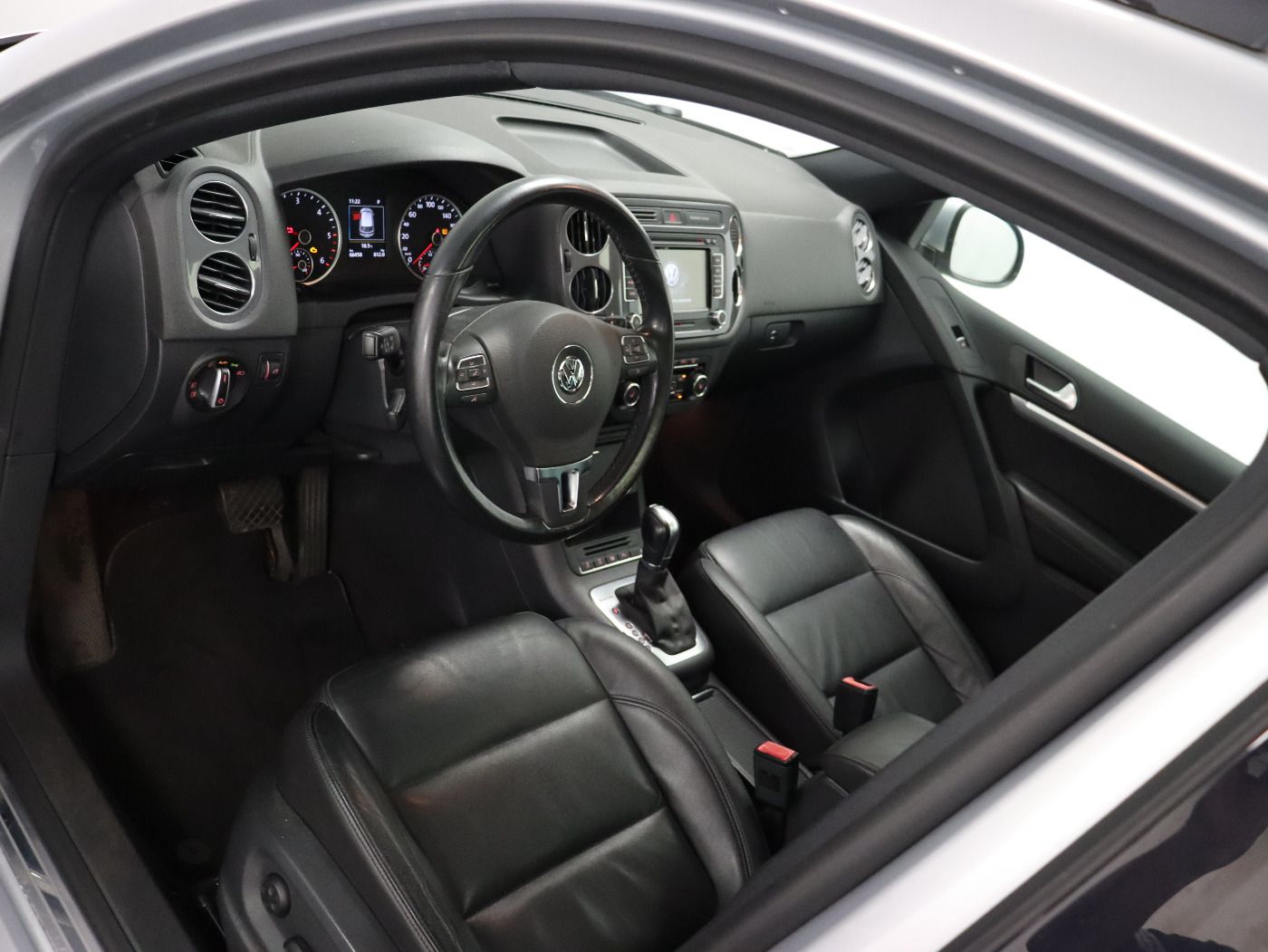 Fahrzeugabbildung Volkswagen Tiguan 2.0 TDI BMT 4Motion Sport & Style AHK|SD