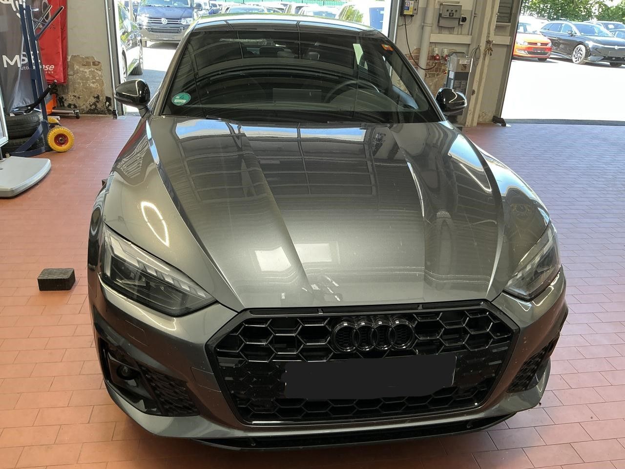 Fahrzeugabbildung Audi A5 Sportback 40 2.0 TDI (M-H) S-Line business LM