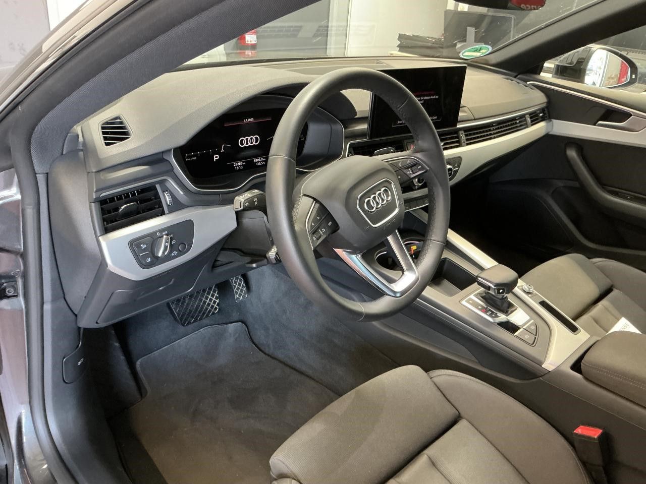 Fahrzeugabbildung Audi A5 Sportback 40 2.0 TDI (M-H) S-Line business LM