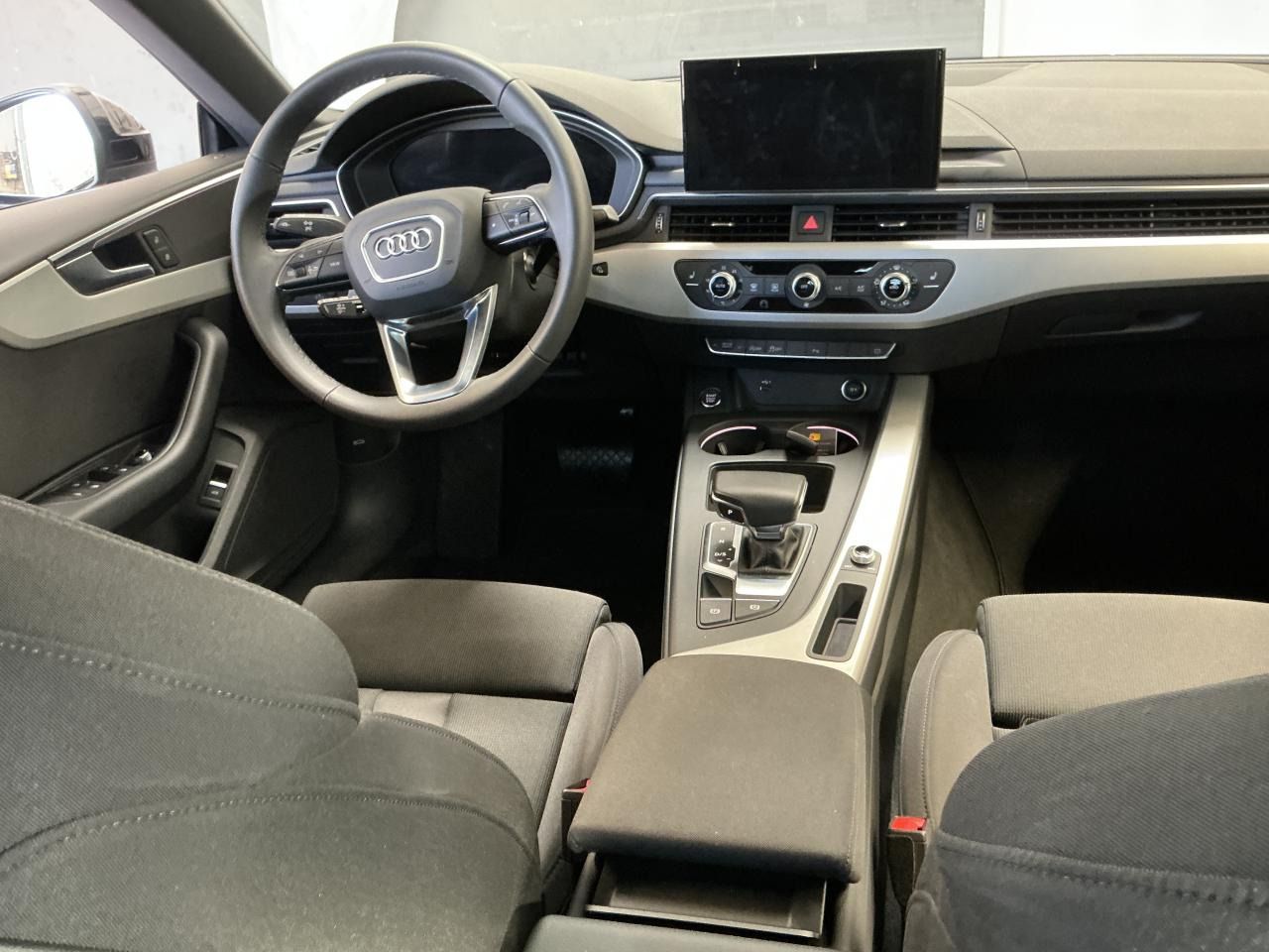 Fahrzeugabbildung Audi A5 Sportback 40 2.0 TDI (M-H) S-Line business LM