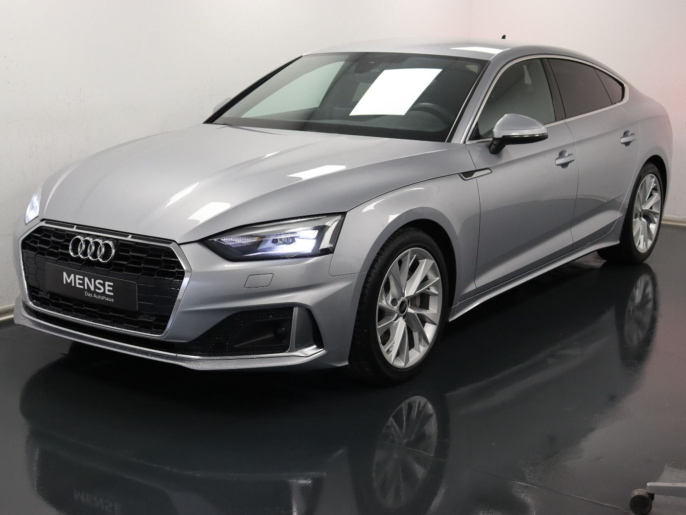 Fahrzeugabbildung Audi A5 Sportback 40 2.0 TDI (M-H) advanced CarPlay