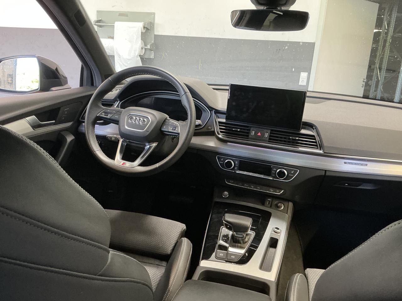 Fahrzeugabbildung Audi Q5 Sportback 55 TFSI e quattro S tronic S line M