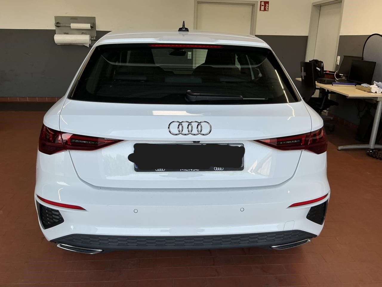 Fahrzeugabbildung Audi A3 Sportback 40 1.4 TFSI e S-Line CarPlay|LED|LM