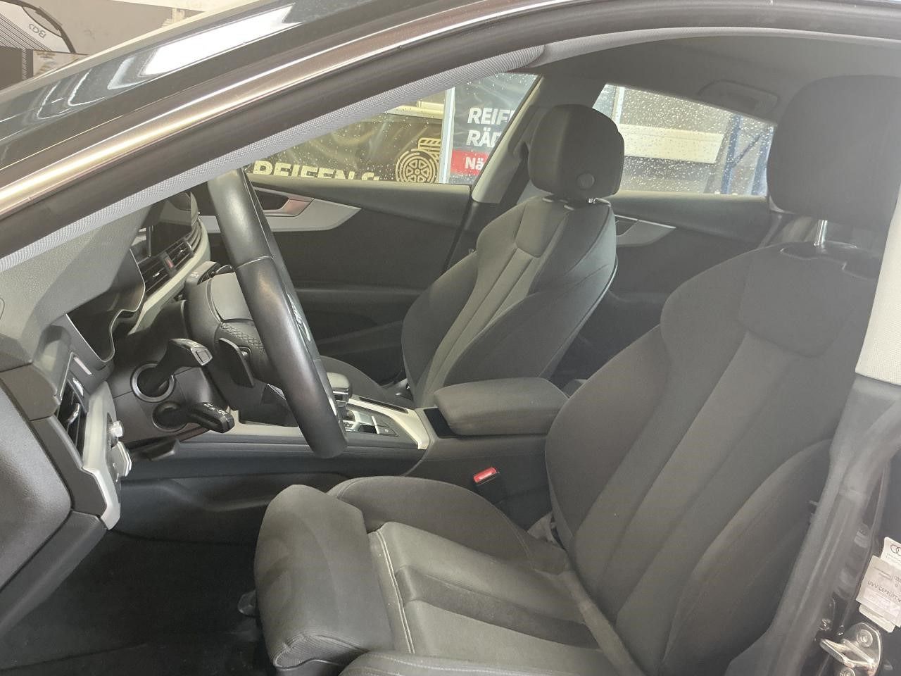 Fahrzeugabbildung Audi A5 Sportback 40 2.0 TDI (M-H) advanced B&O|HUD