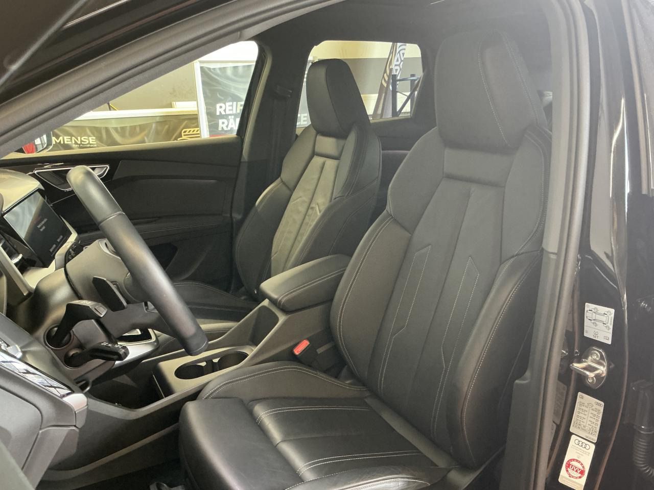 Fahrzeugabbildung Audi Q4 35 e-tron basis Pano|SD|Standhzg|ACC|LED|Navi