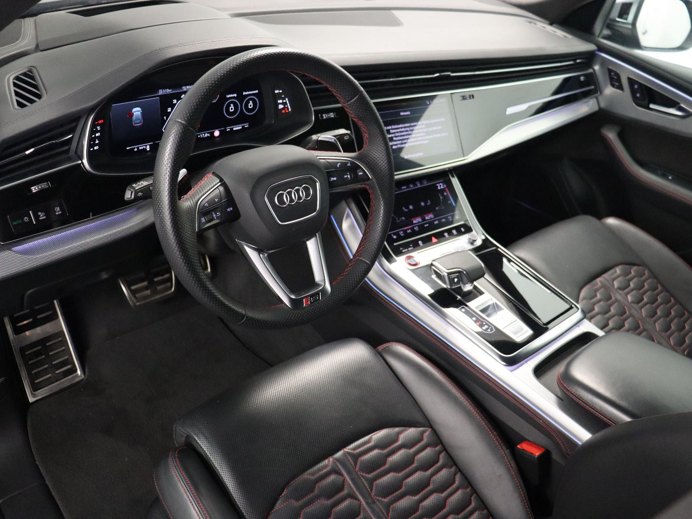 Fahrzeugabbildung Audi RS Q8 4.0 quattro TFSI Matrix|B&O|CarPlay|AHK|LM