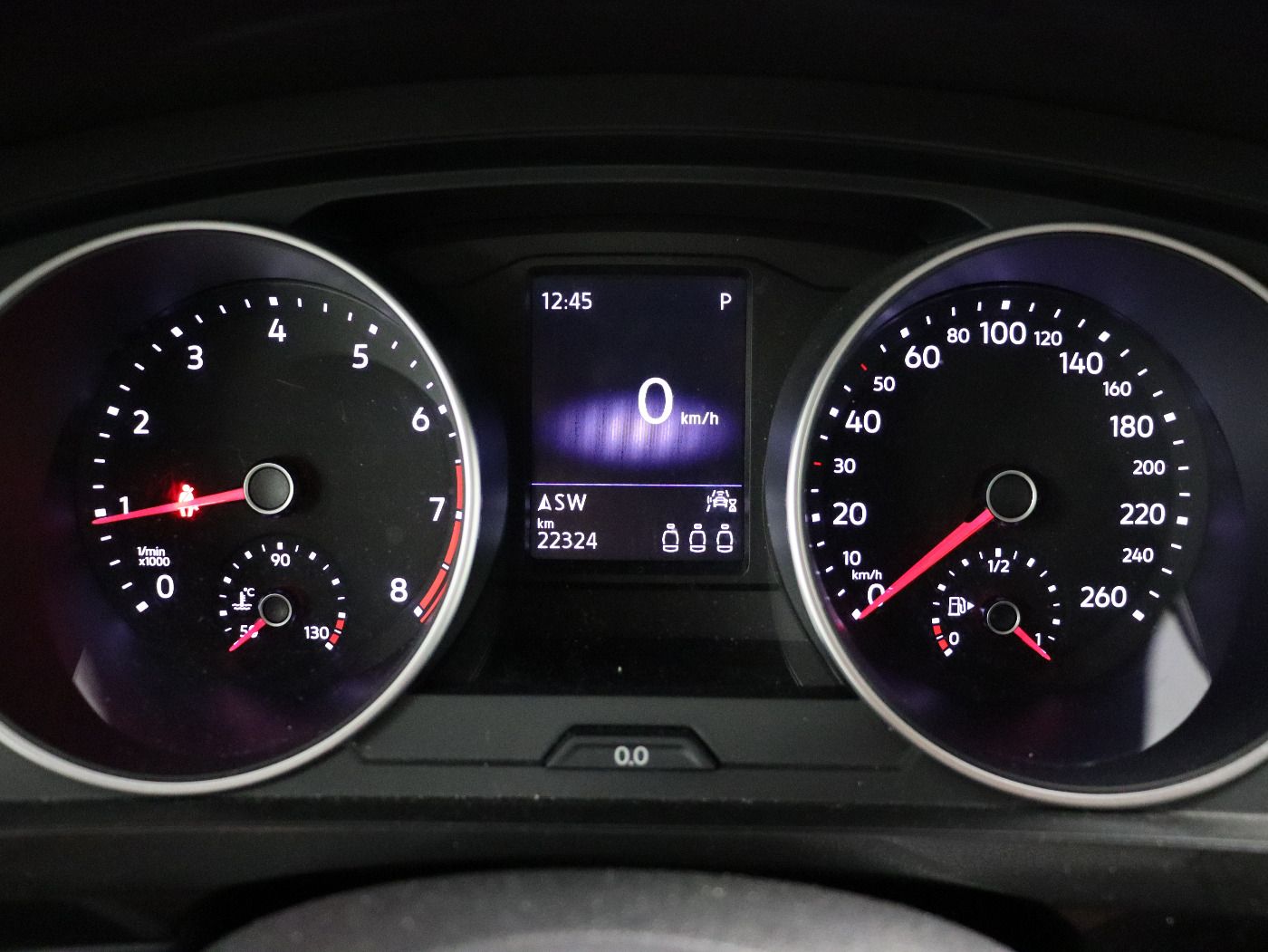 Fahrzeugabbildung Volkswagen Tiguan 1.5 TSI DSG MOVE CarPlay|4xSHZG|ACC|LED